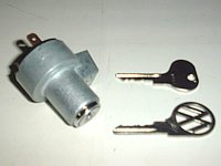 �ʐ^: Ignition Switch with VW Key 1